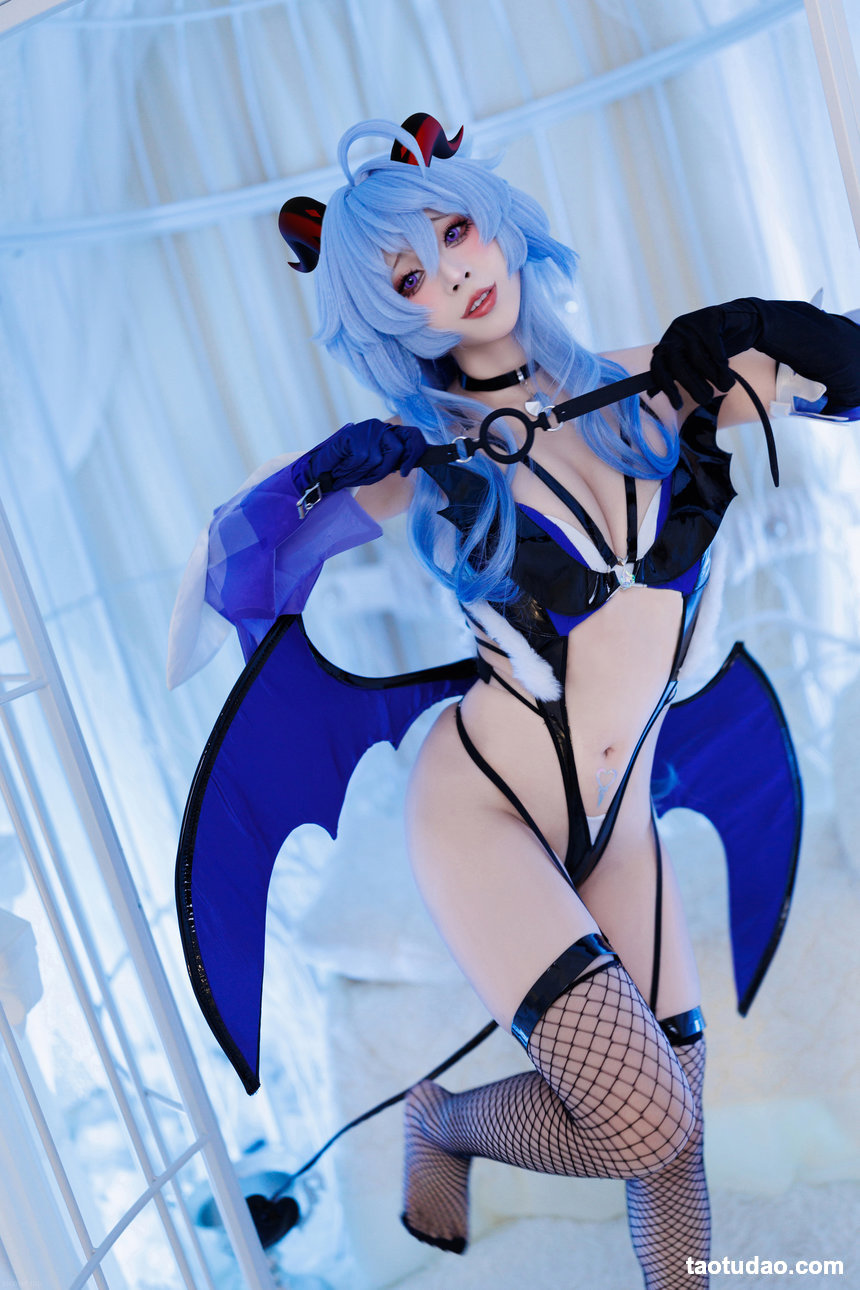 胡桃猫Kurumineko –  甘雨魅魔 [73P-813MB]