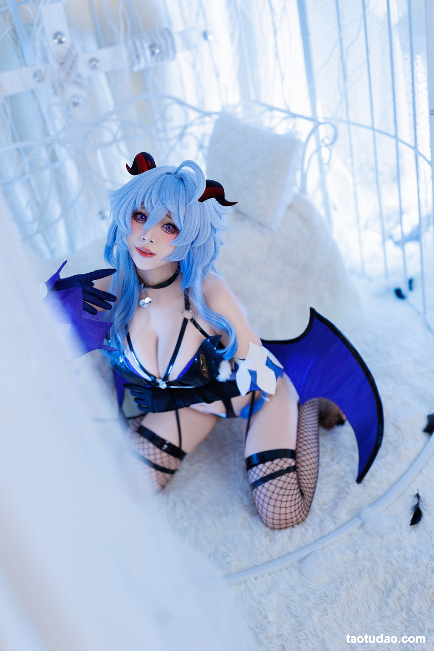 胡桃猫Kurumineko –  甘雨魅魔 [73P-813MB]