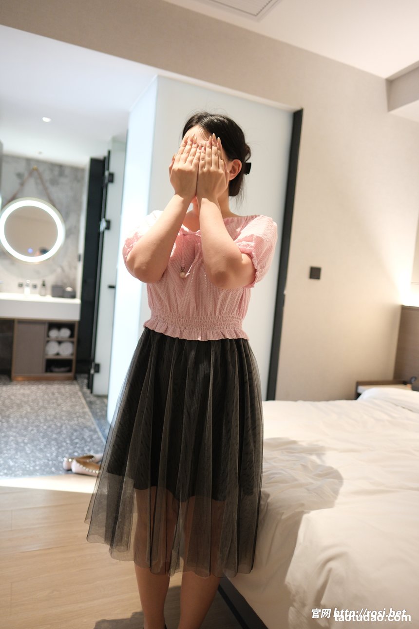 [ROSI写真]2026.03.31 NO.5230[84+1P／234MB]