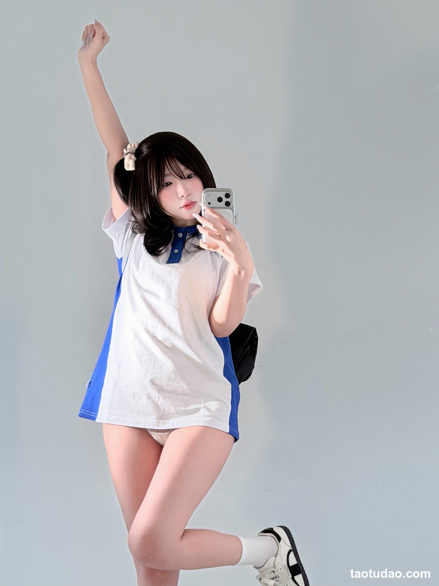 真宝 - 校服学妹 [70P+2V-476MB]