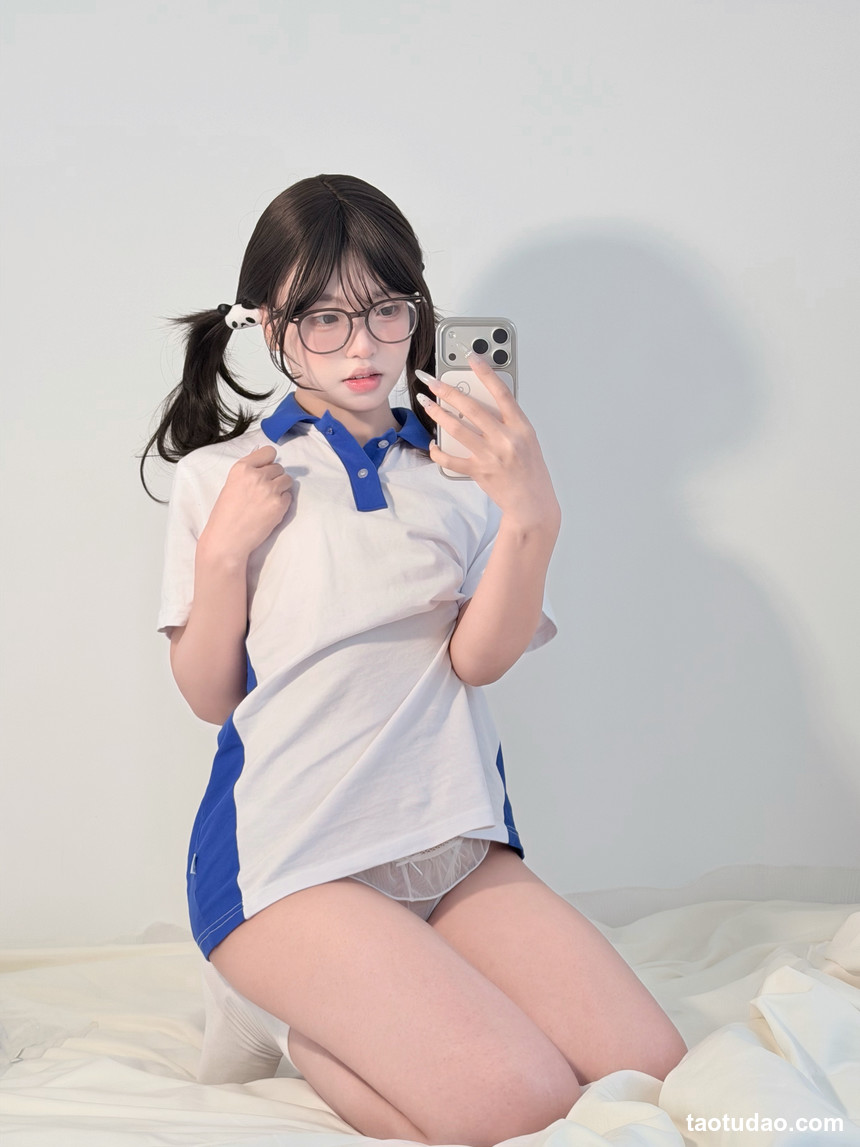 真宝 - 校服学妹 [70P+2V-476MB]