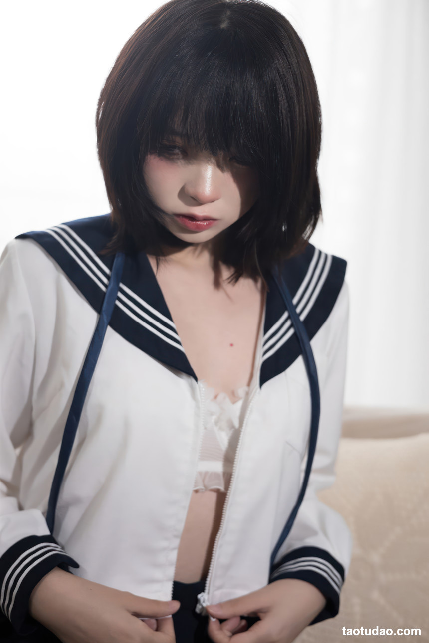 疯猫ss –  致郁JK[40P-284.5M]