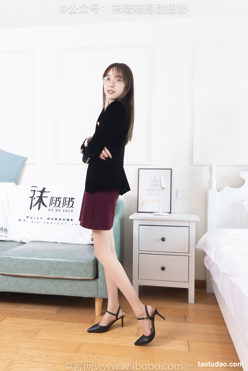 BoBoSocks袜啵啵 No.686 稚予-ol制服、高跟鞋、薄肉丝 [158P1V-8.82GB]