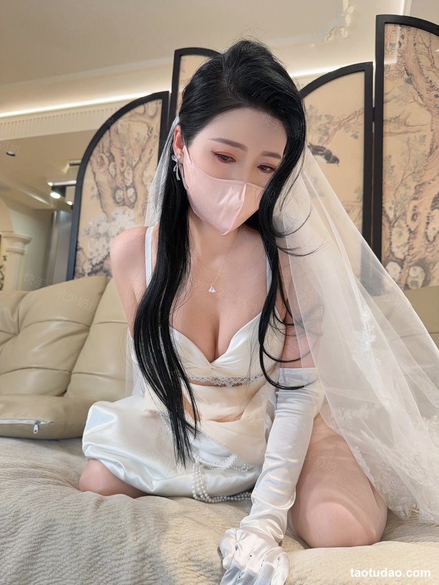 抖音网红余少奶奶 微密圈合集 [套图+视频-3.61G]