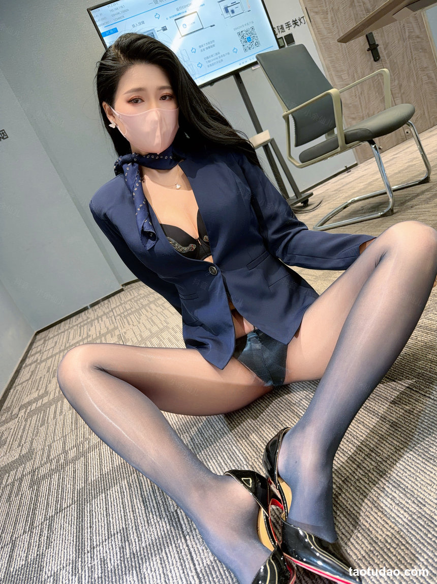 抖音网红余少奶奶 微密圈合集 [套图+视频-3.61G]
