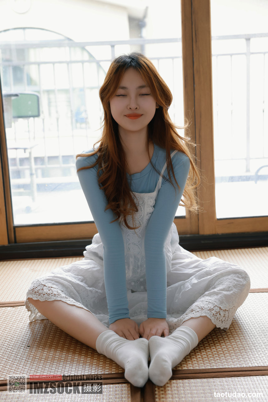[MZSOCK]爱美足 No.370 小琪 [120P1V-3.11GB]