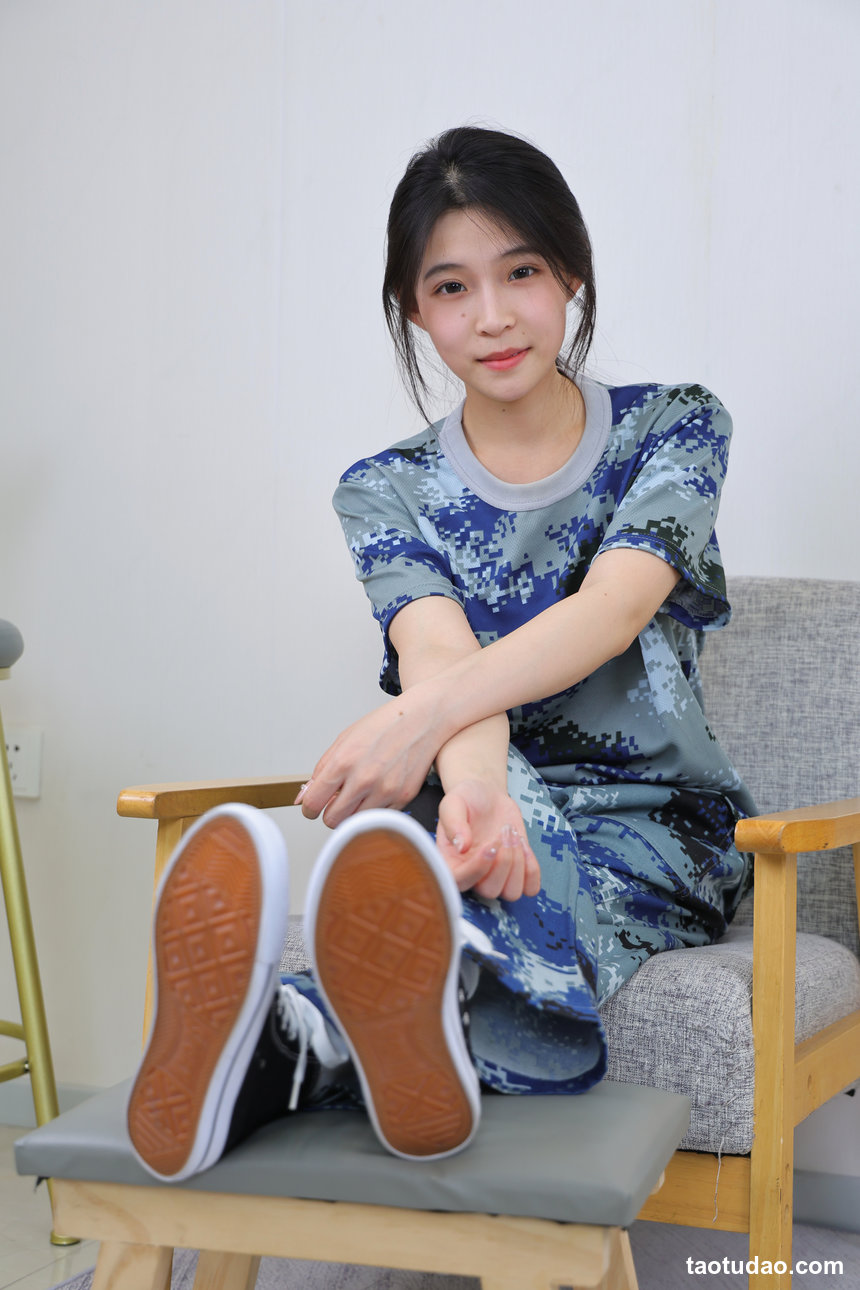 绮梦摄影 - 第424期 小芸（ 无印珍藏版）【图包+视频】[485P+2V-9.29G]