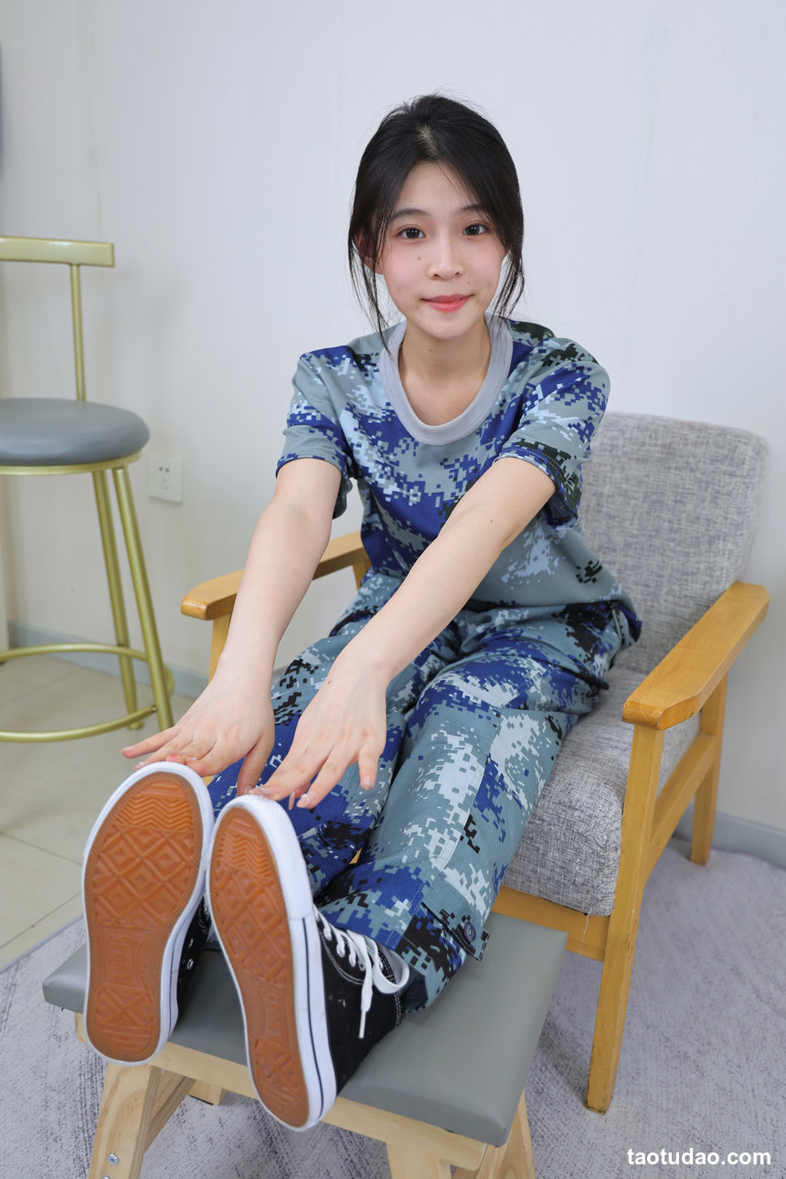 绮梦摄影 - 第424期 小芸（ 无印珍藏版）【图包+视频】[485P+2V-9.29G]