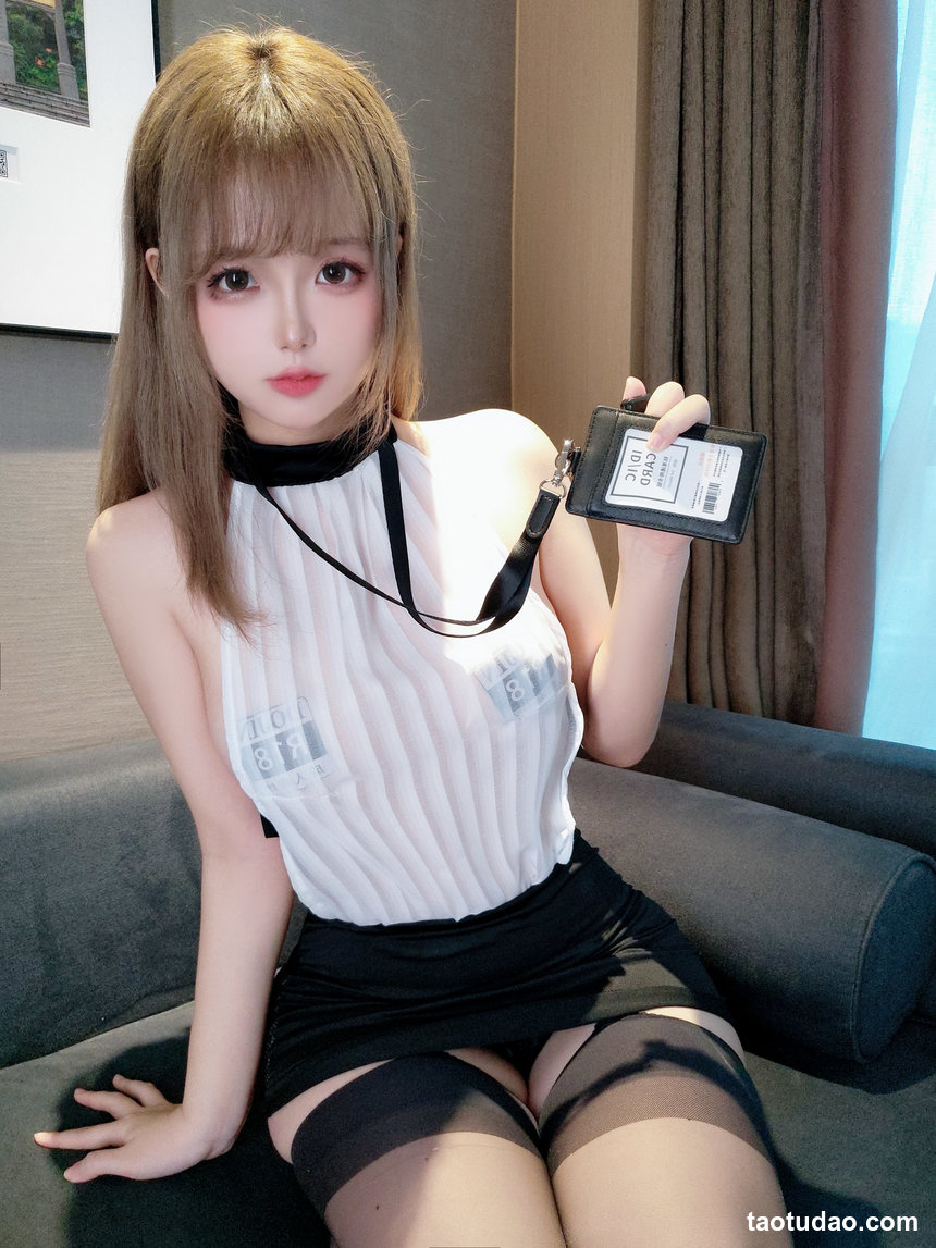 日奈娇 –  小秘书[107P+4V-428.1M]
