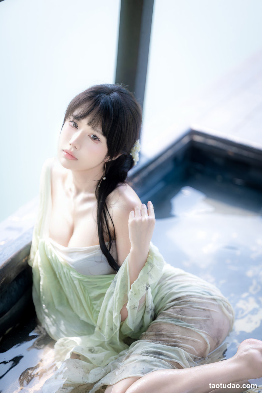 Shika小鹿鹿 –  江南水色 [66P+3V-1.03GB]