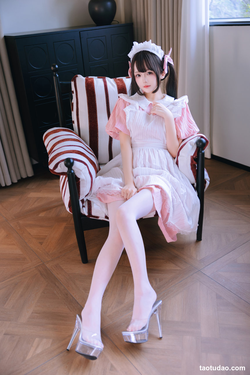 日奈娇 –  见习女仆[183P+5V-3G]