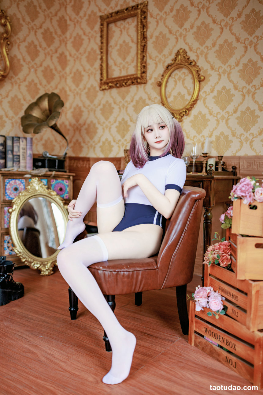 阿雪雪 –  连体体操服[71P-1.16G]