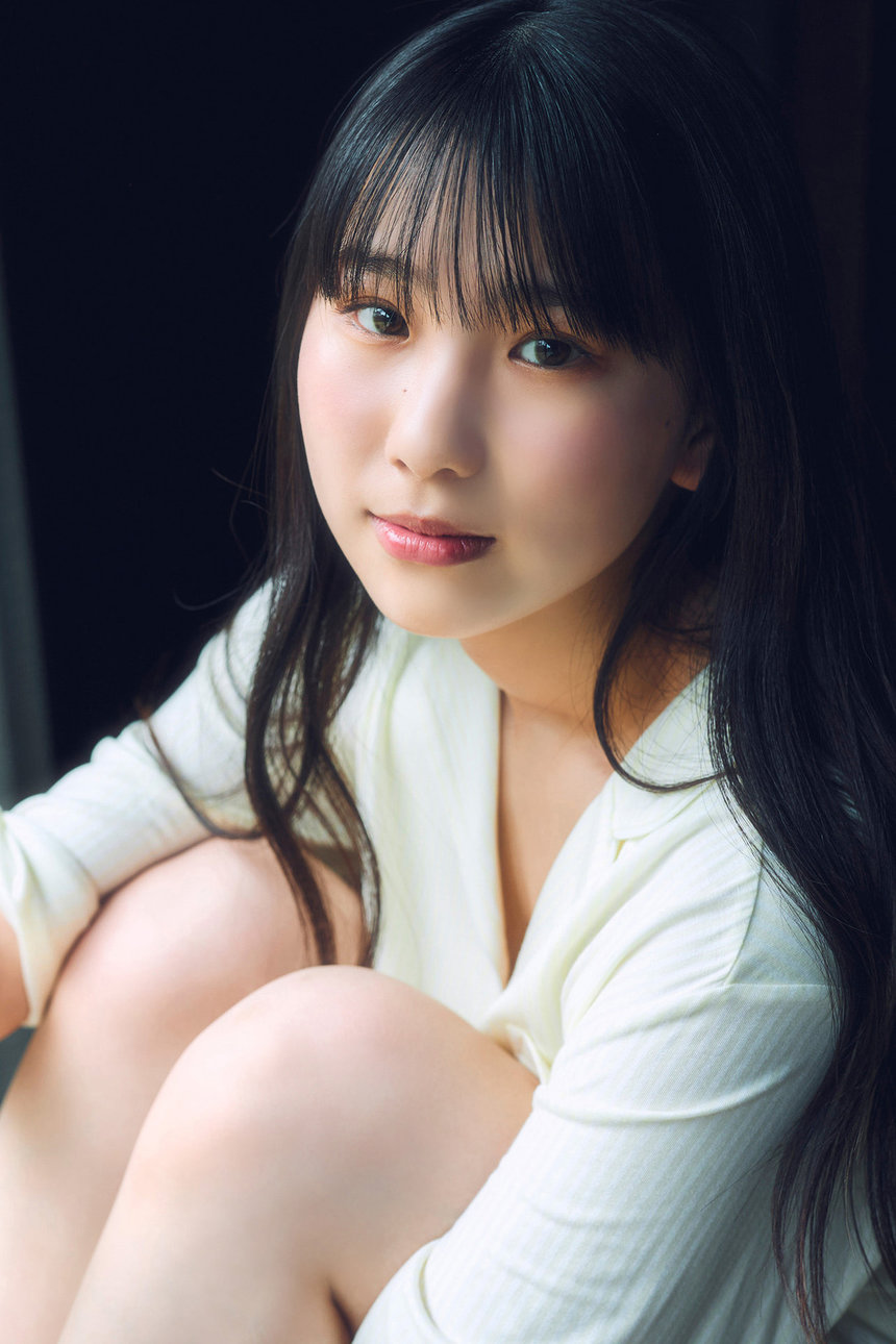 西尾希美 【増量版 全50P】ミスマガのアソビバ！雨の日の過ごし方 ヤンマガデジタル写真集