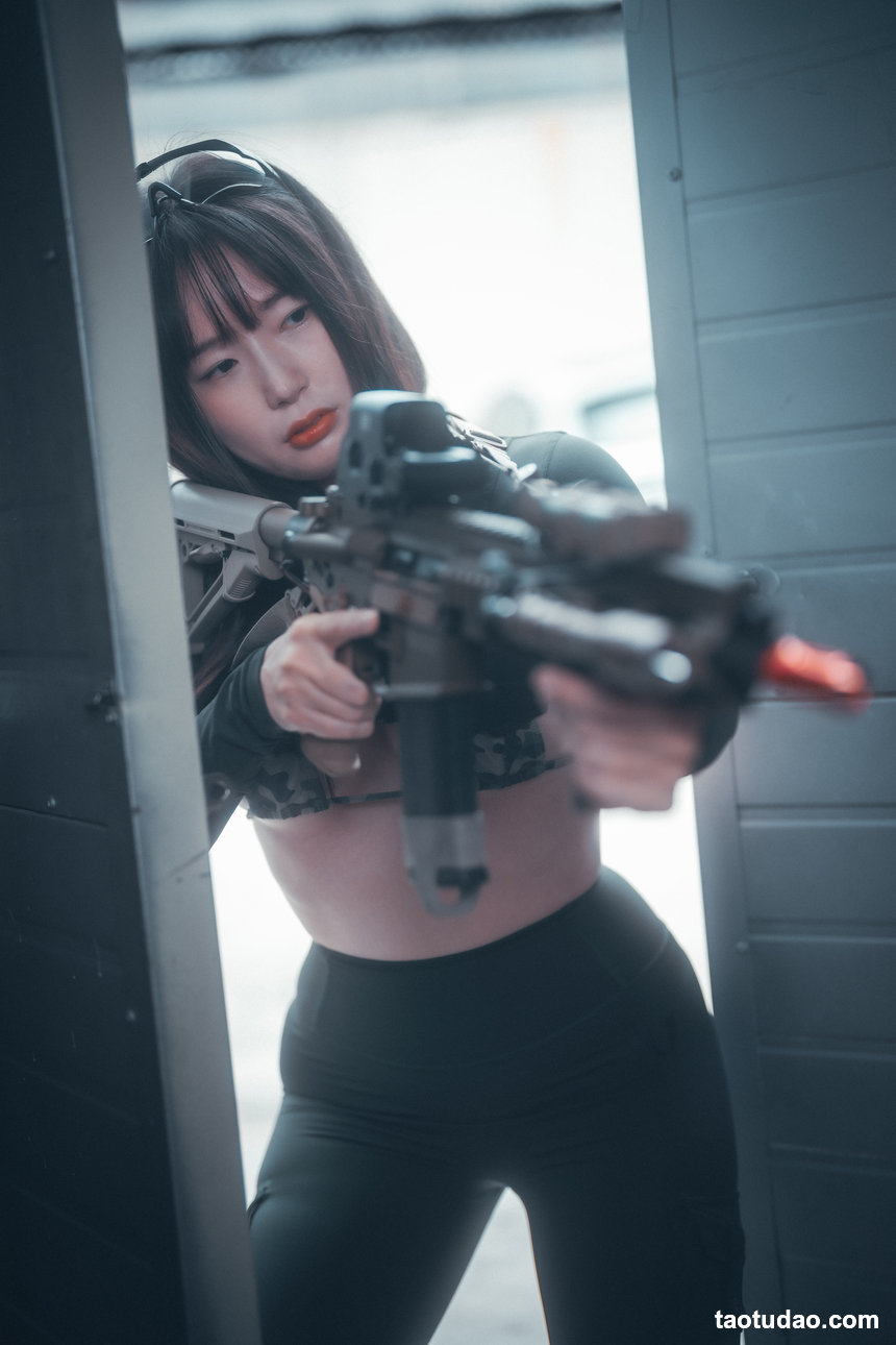 [DJAWA] Sir.Bean - Loose and Tight_Combat Green & Camo [225P-2.9G]