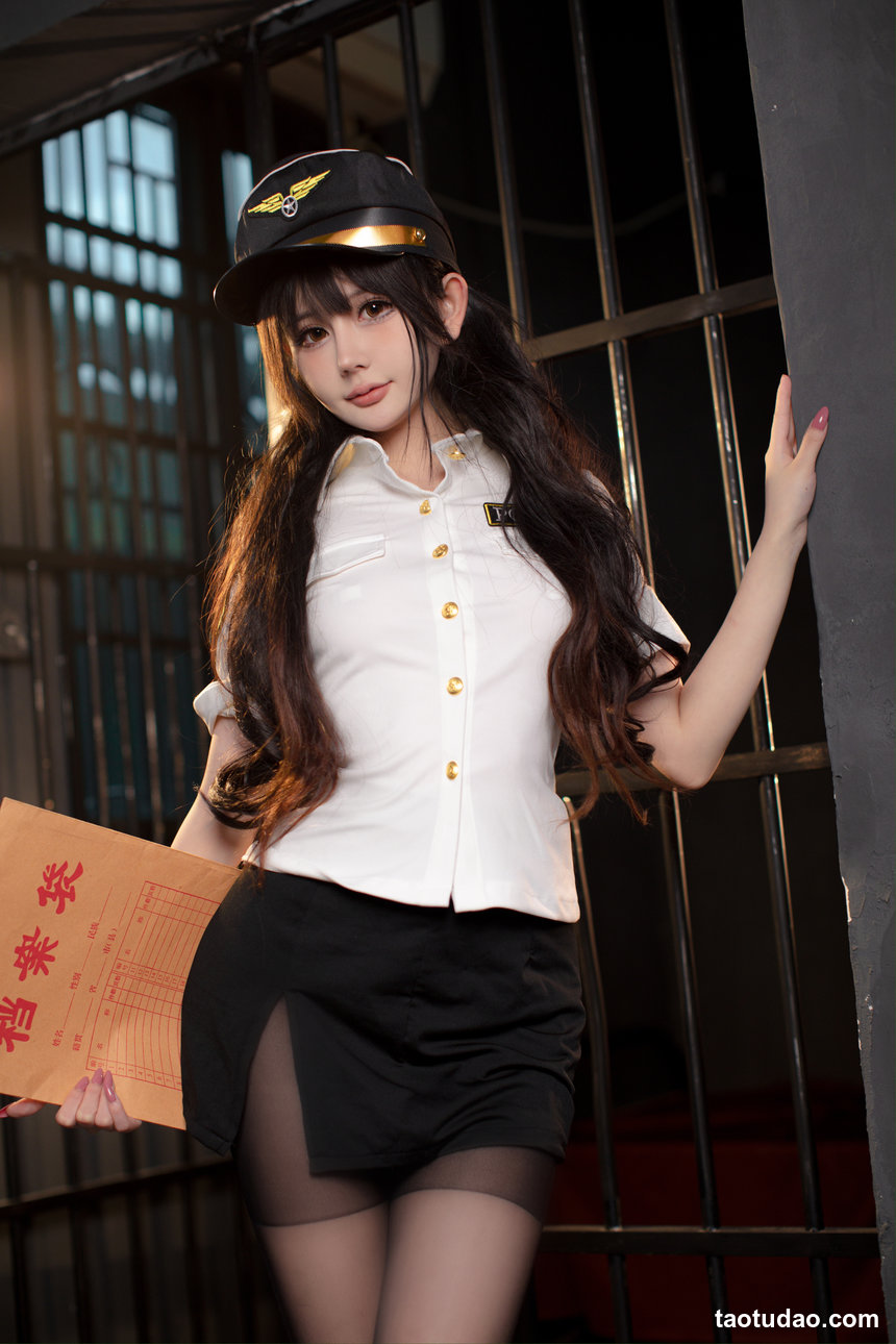 您的蛋蛋 –  俘获制服 [81P-1.37GB]