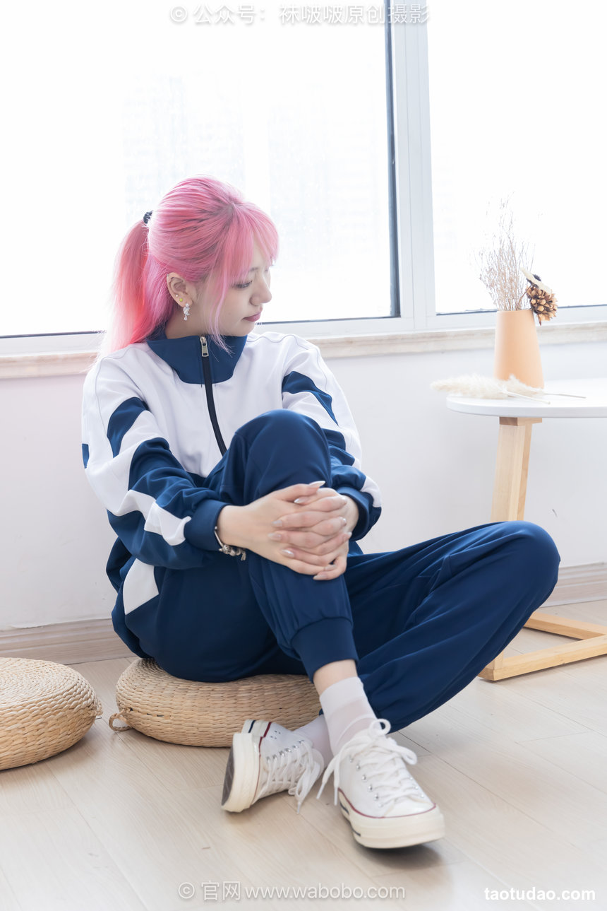 BoBoSocks袜啵啵 No.697 小甜豆-帆布鞋、短款厚白丝、校服 [153P1V-5.77GB]