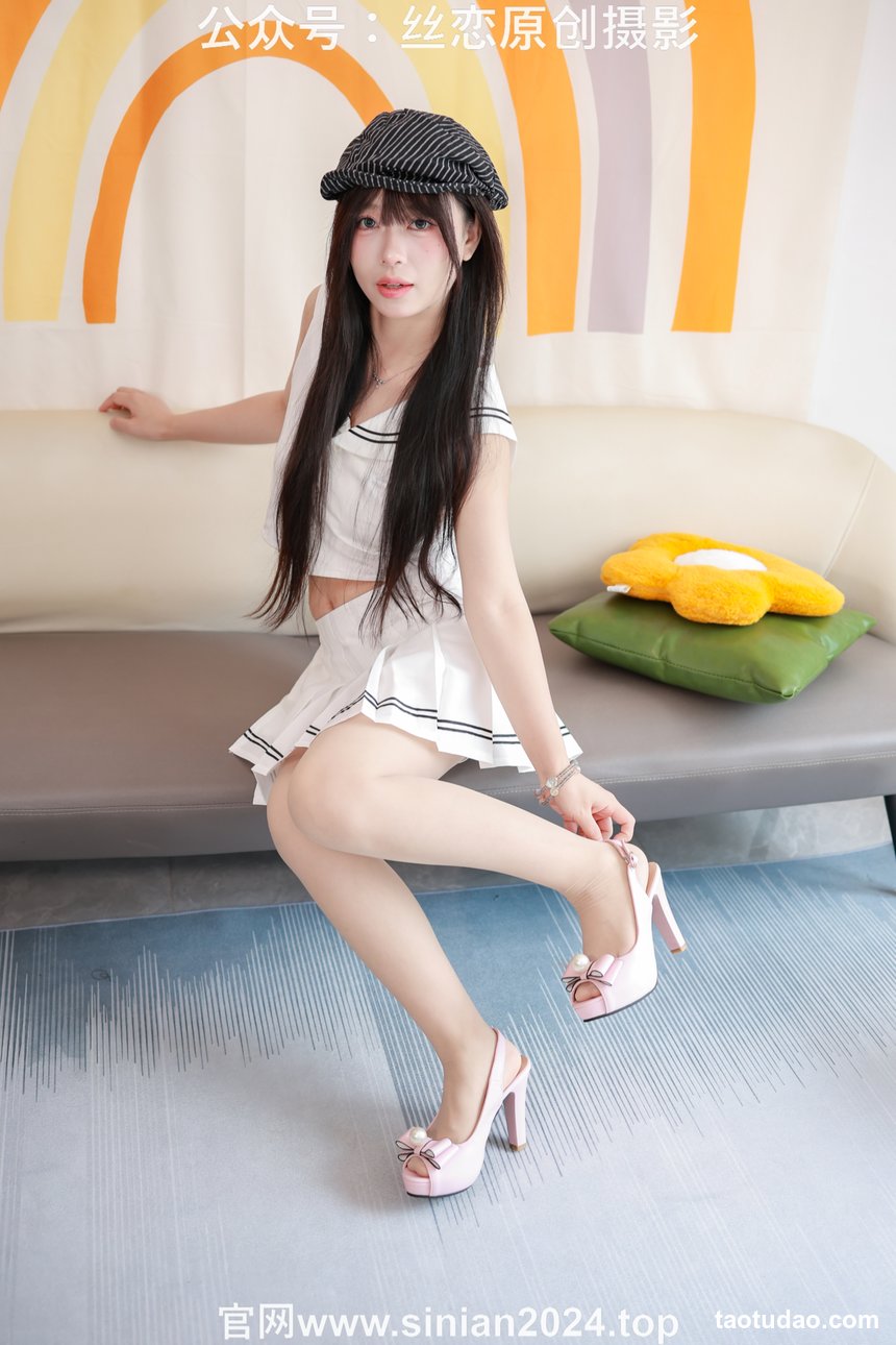丝恋摄影 NO.058 泡芙-白色jk小短裙  厚肉丝袜 粉色高跟鞋[398P+1V／4.83GB]
