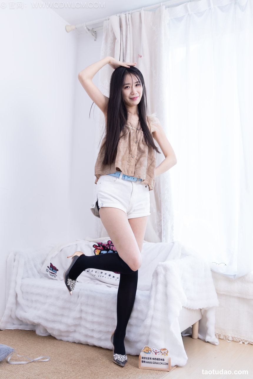 物恋传媒 No.2679 菜菜-高跟鞋、厚黑丝过膝袜 [152P1V-3.30GB]
