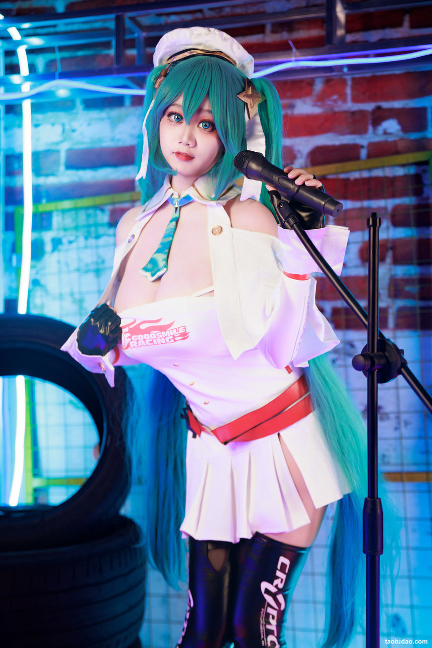 阿雪雪 – NO.081 初音未来赛车服[89P+2V-3.15G]