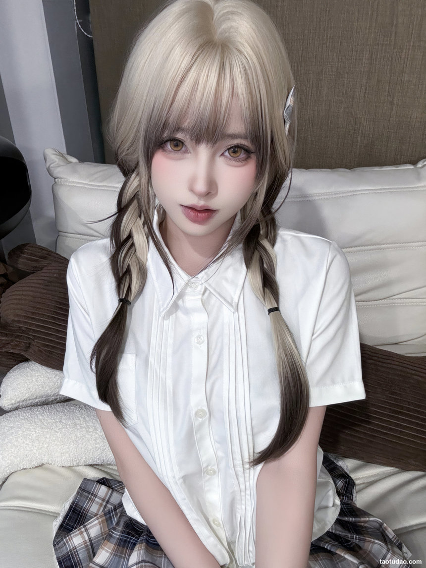 清水由乃 – 白衫碎影[55P+1V-500.1M]