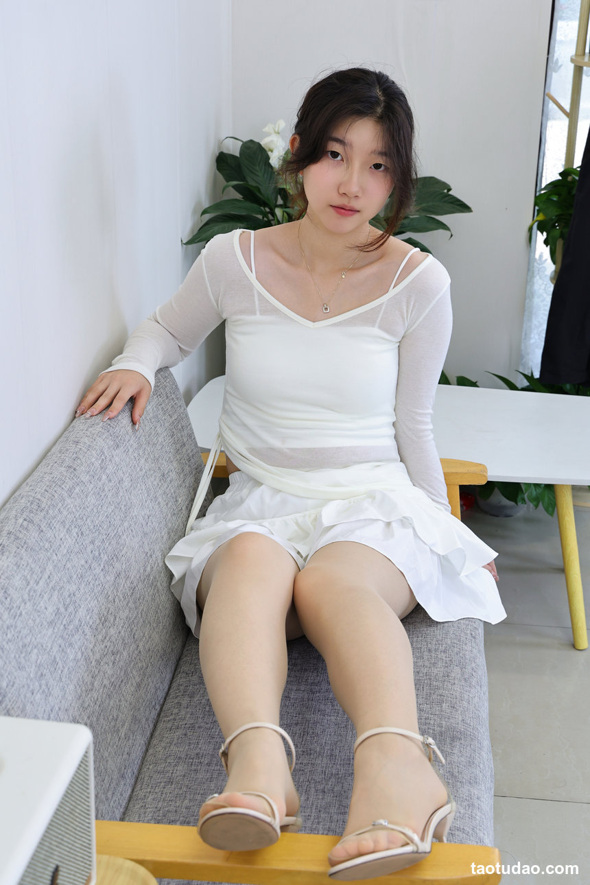 绮梦摄影 第442期 阿悦 珍藏无印版 [454P+2V-11.9G]