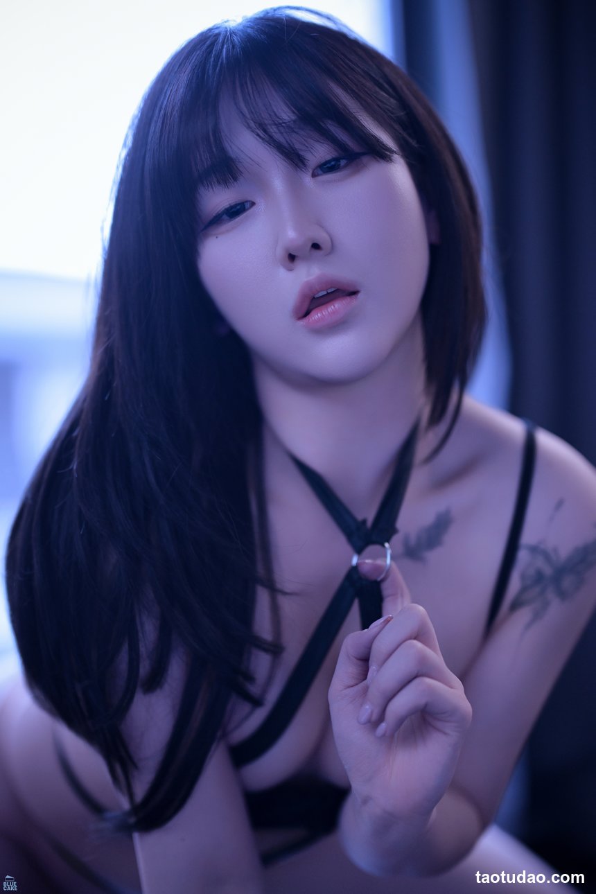 [BLUECAKE] YeonJu - Under the Mesh [120P-2.28G]