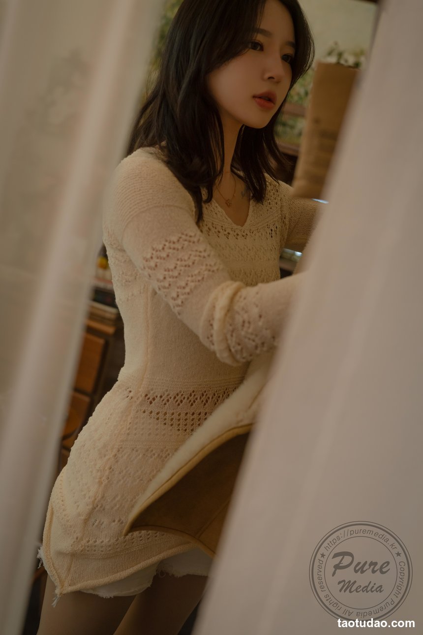 Pure Media Yeha - The Nude Model [119P-144MB]
