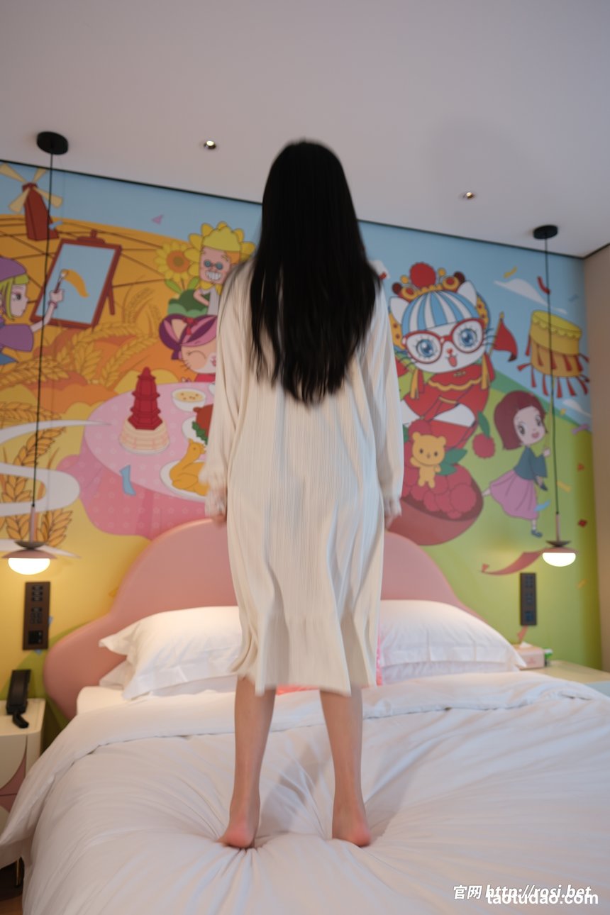 [ROSI写真]2026.05.13 NO.5273[72+1P／166MB]