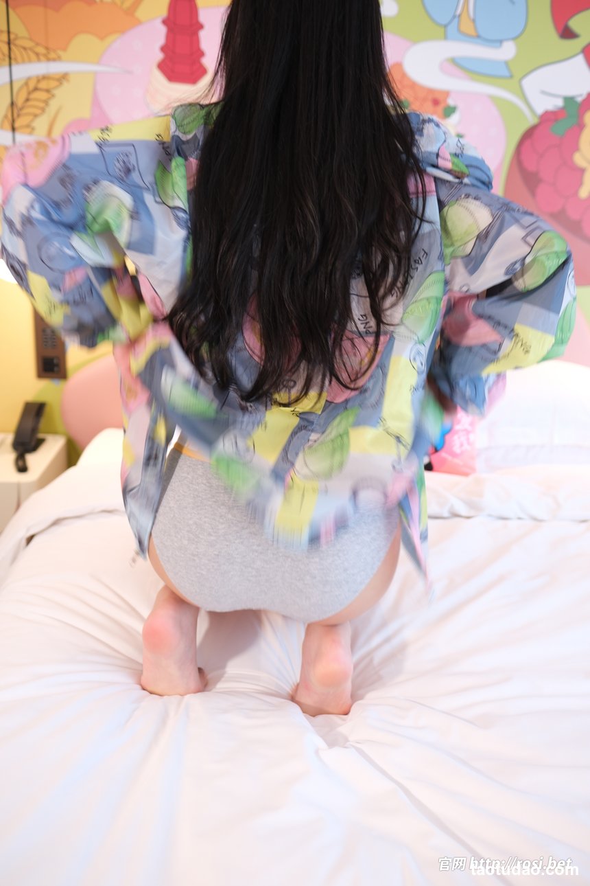 [ROSI写真]2026.05.18 NO.5278[55+1P／135MB]