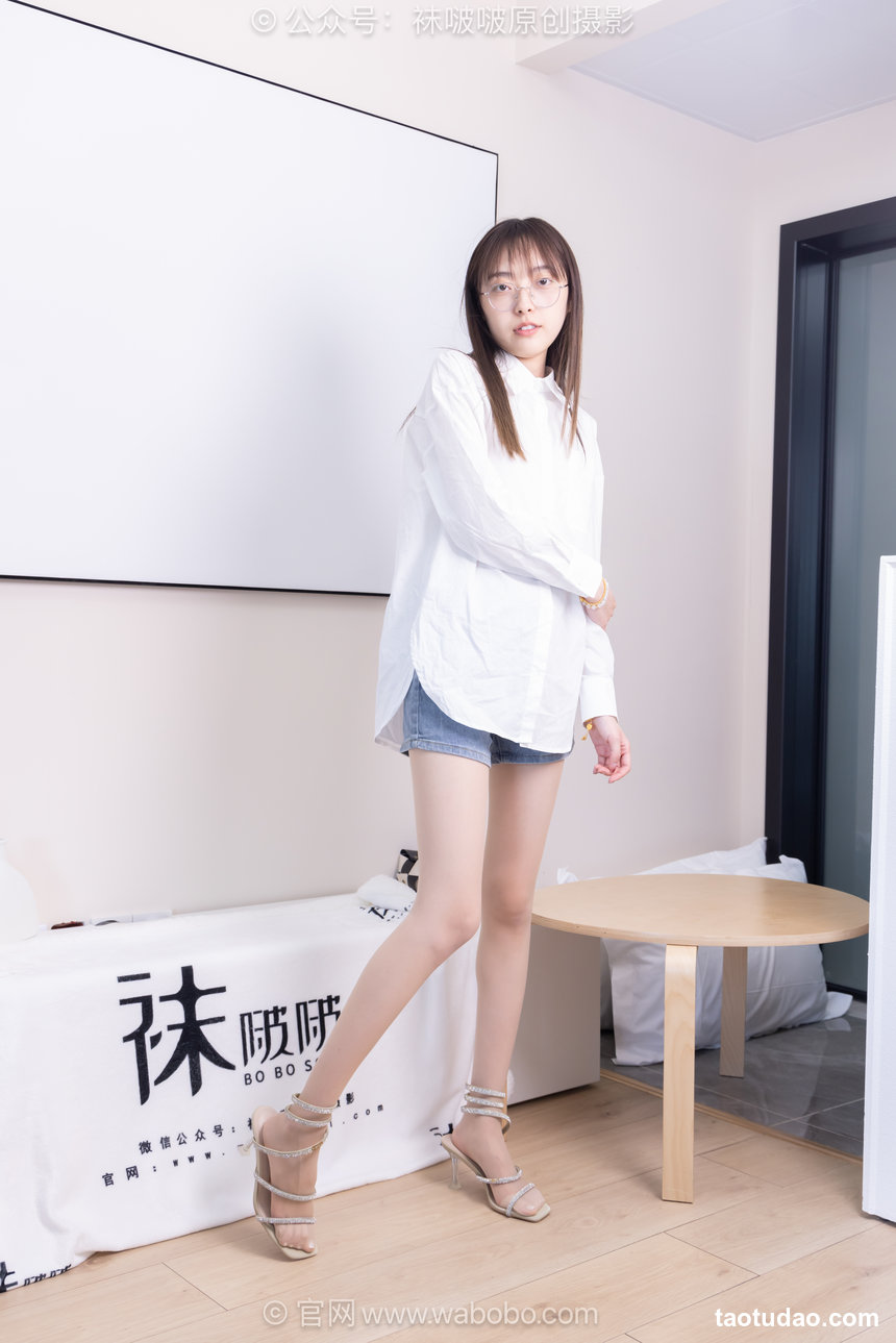 BoBoSocks袜啵啵 No.701 稚予-高跟凉鞋、薄肉丝 [160P1V-6.48GB]