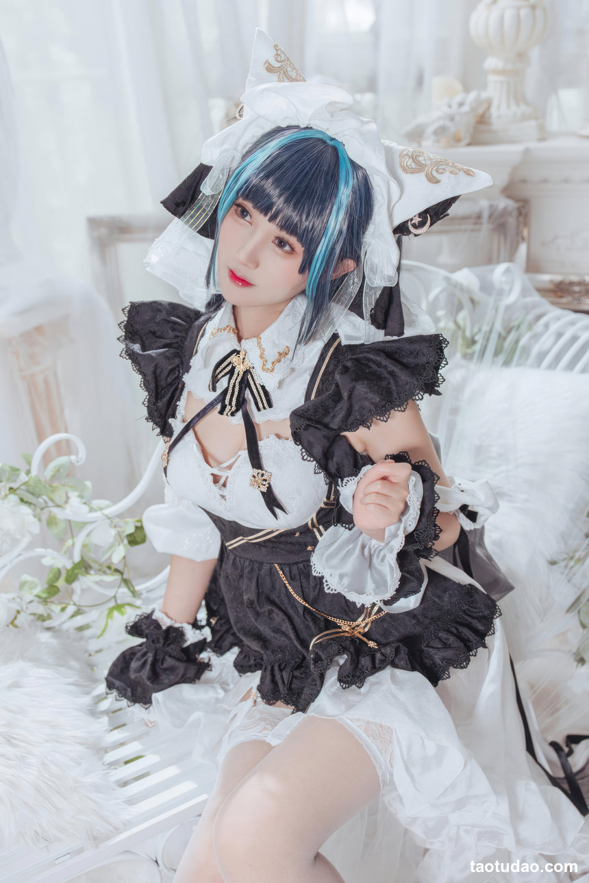 羽生三未 –  碧蓝航线 柴郡