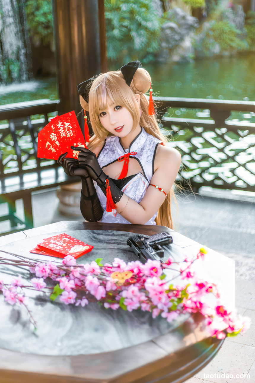 羽生三未 –  少女前线 MK23·蜂糖花