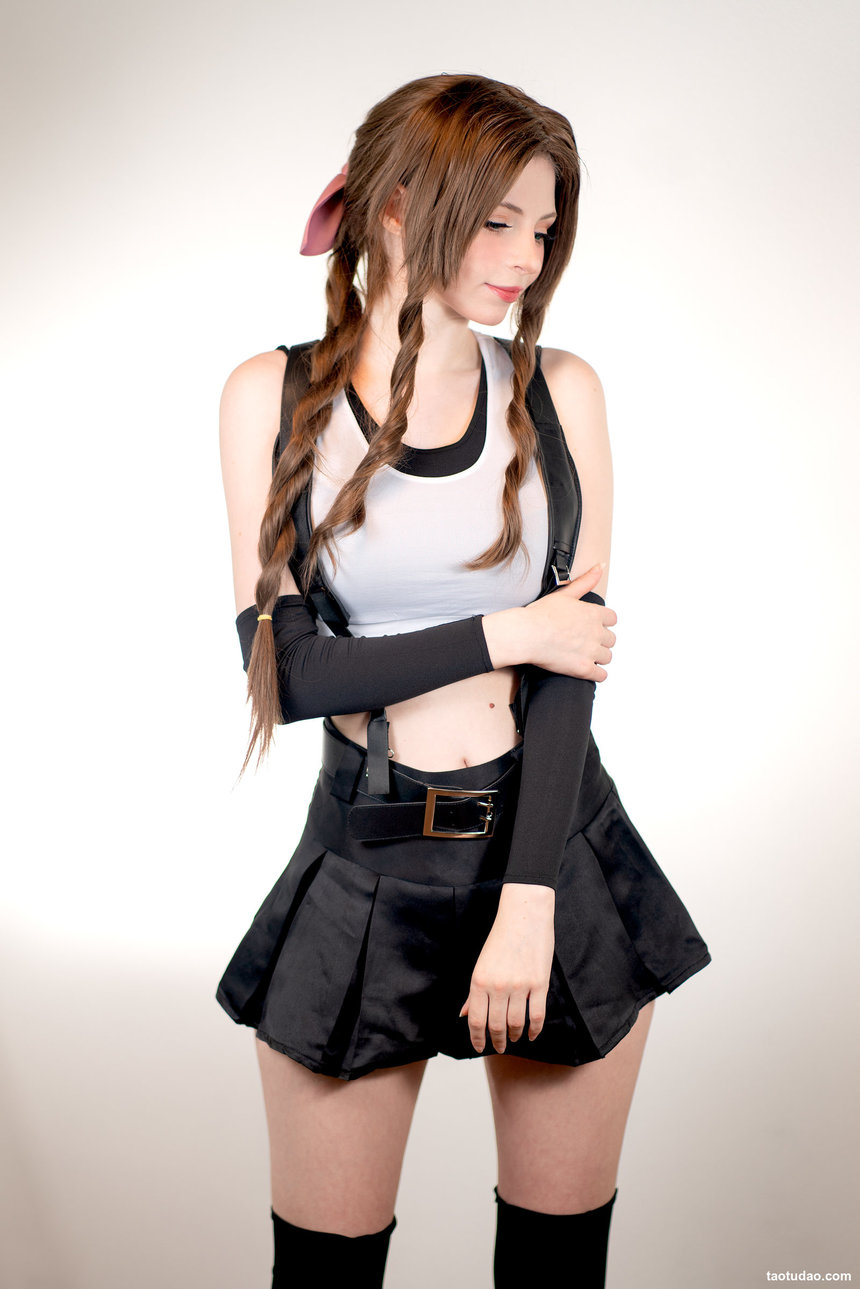Peach milky -  Aerith Tifa Swap