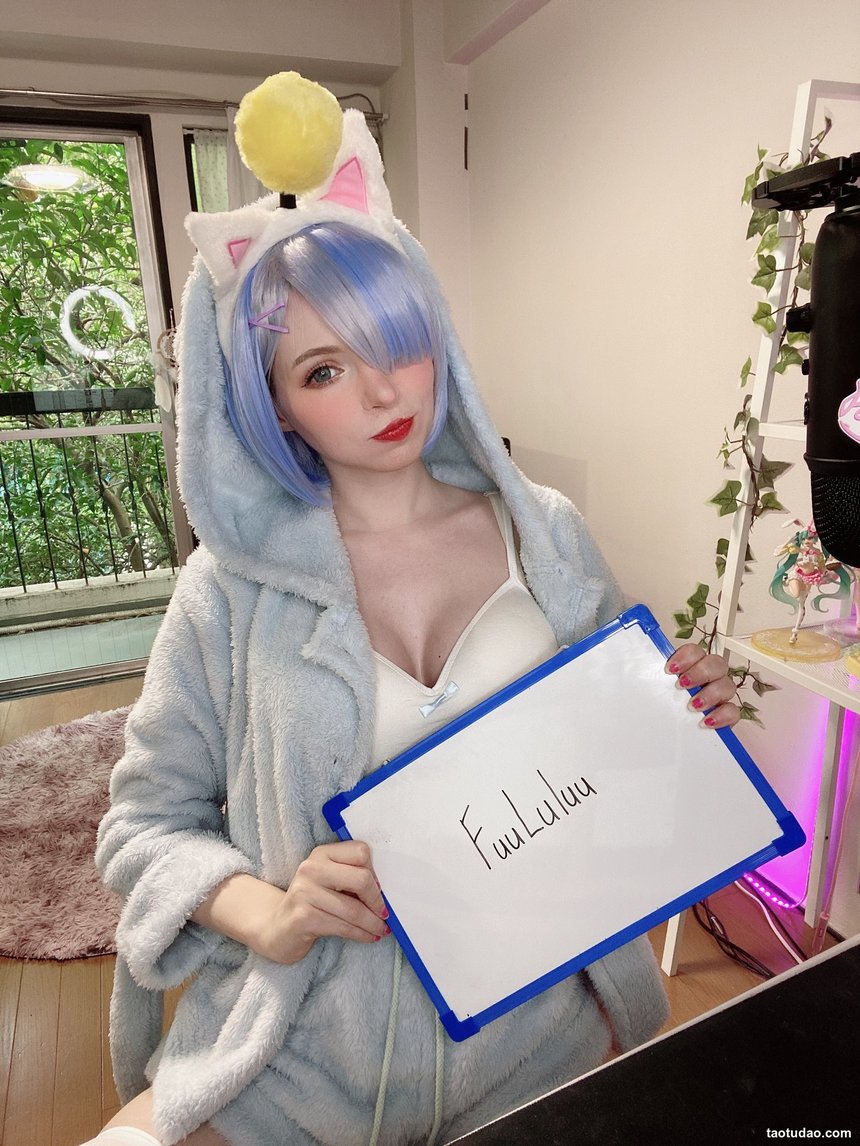 Peach milky -  Fansigns (Mirrored)