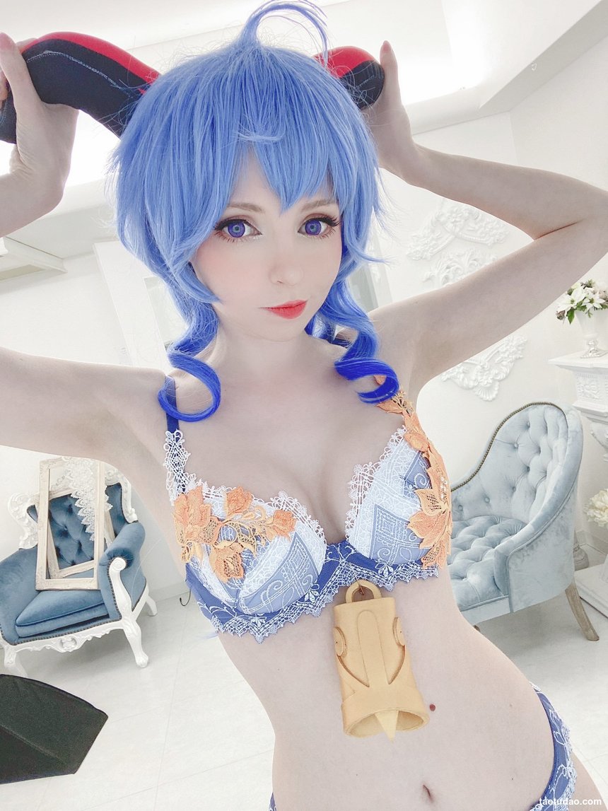 Peach milky -  Genshin