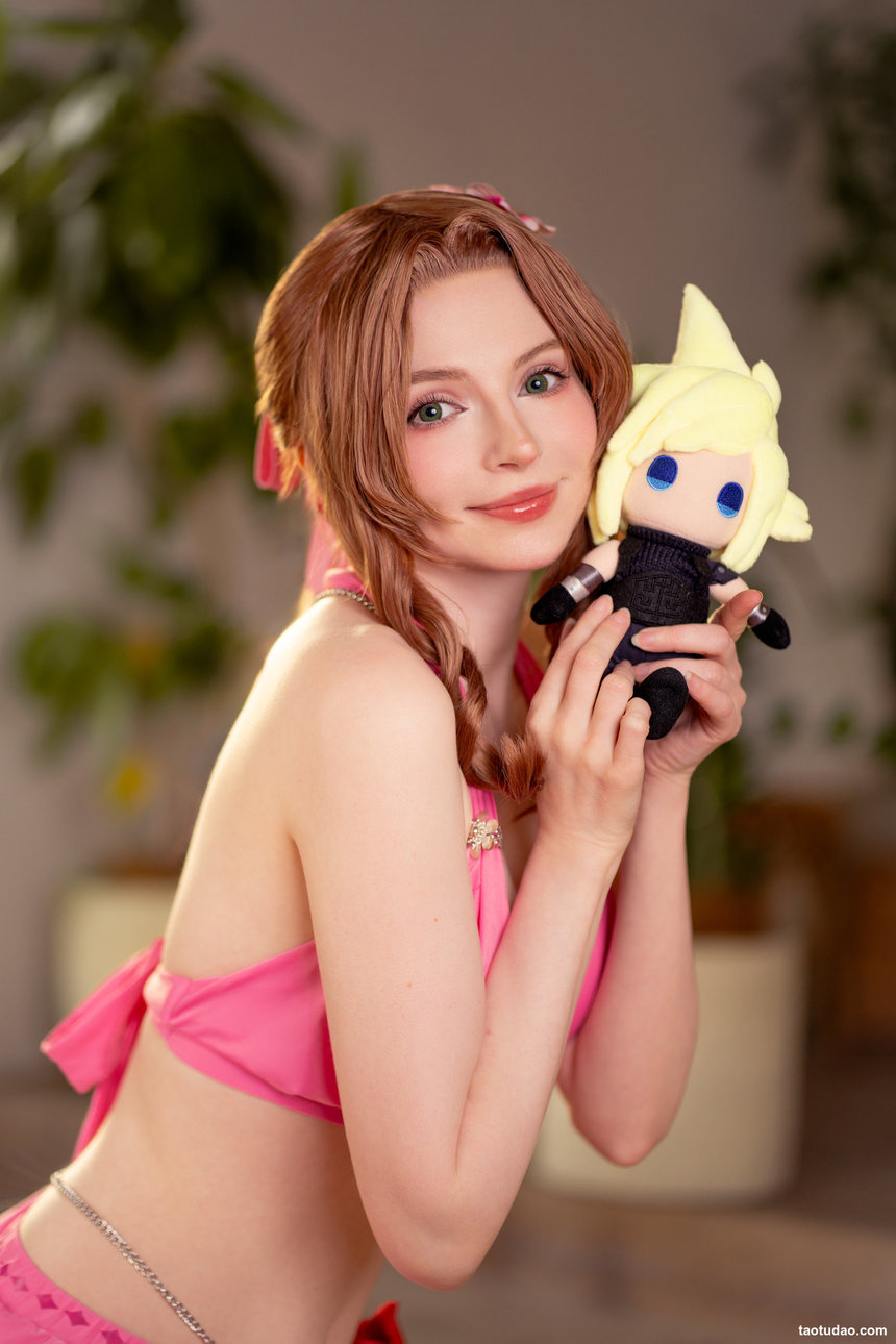 Peach milky –  &Aerith Tifa swimsuit