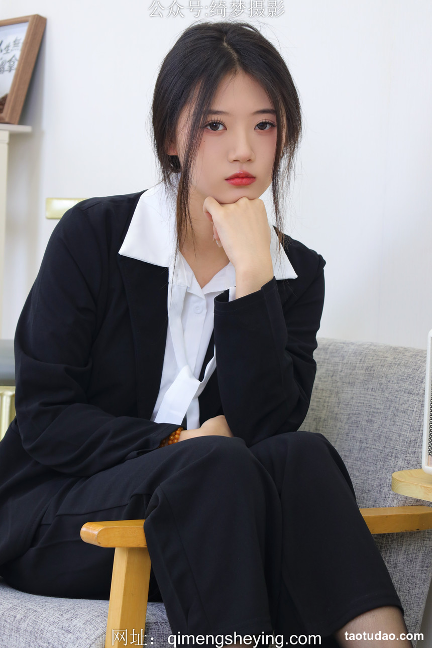 绮梦摄影 2025.05.27 NO.276 子涵 珍藏无修无水印版