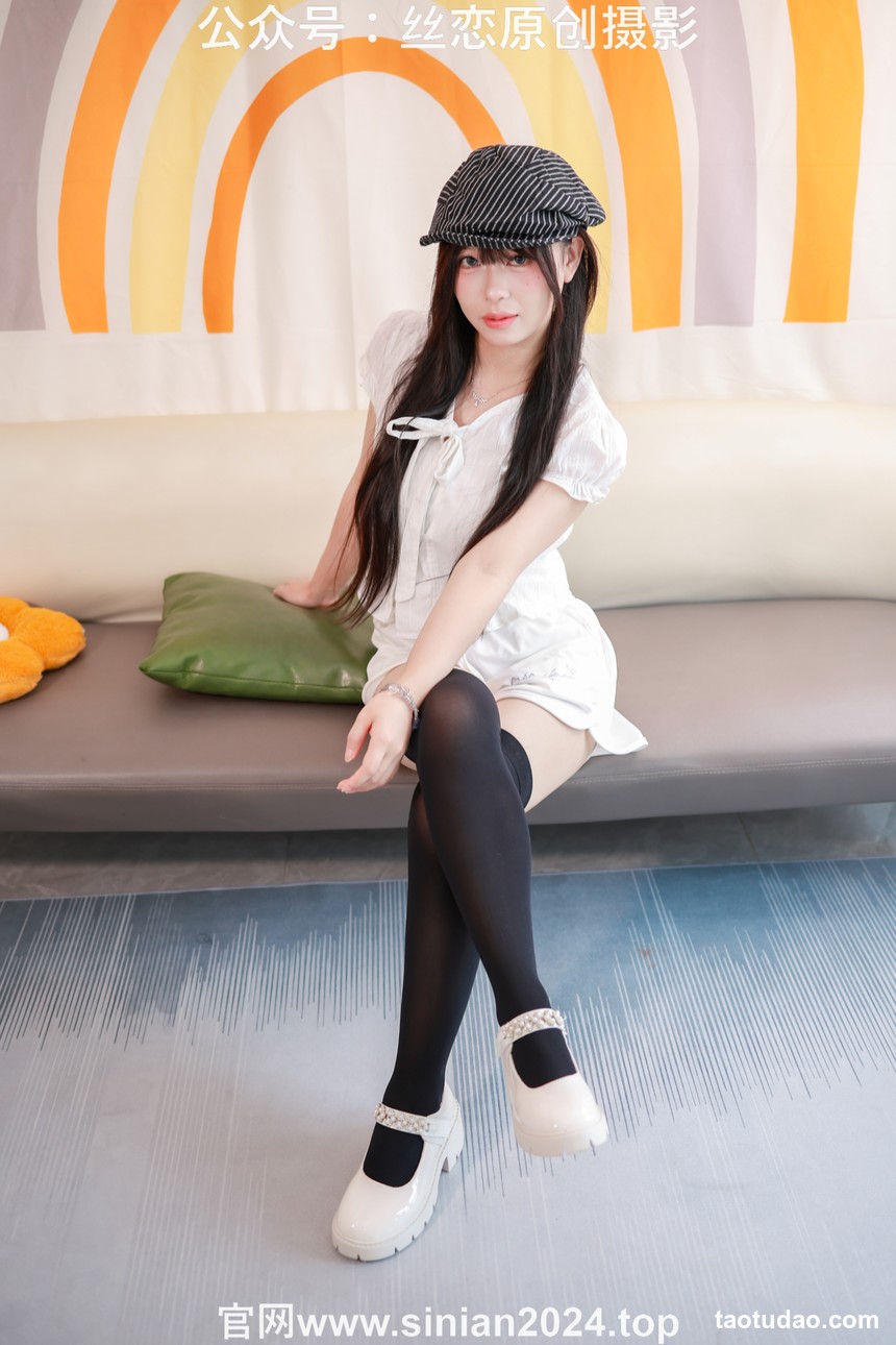 丝恋摄影 NO.066 泡芙-白色睡裙  厚肉丝袜 黑色玛丽珍[282P+1V／4.10GB]