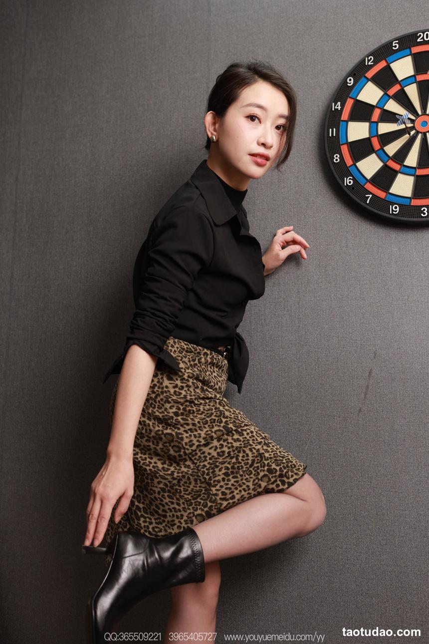 [IESS异思趣向] 2026.04.03 丝享家 2312 小婕《短靴豹纹（上）》[79P-100.6M]