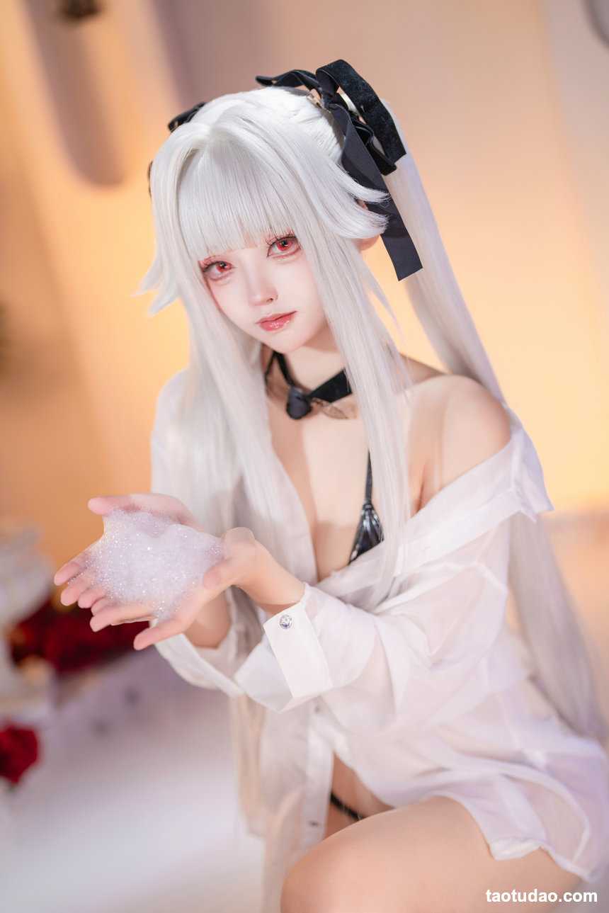 大大卷卷小卷 – 美少女万华镜 水池