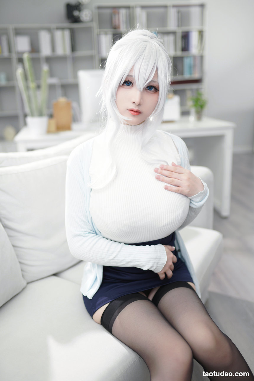 幼愛youmeko  未亡人雪女cos