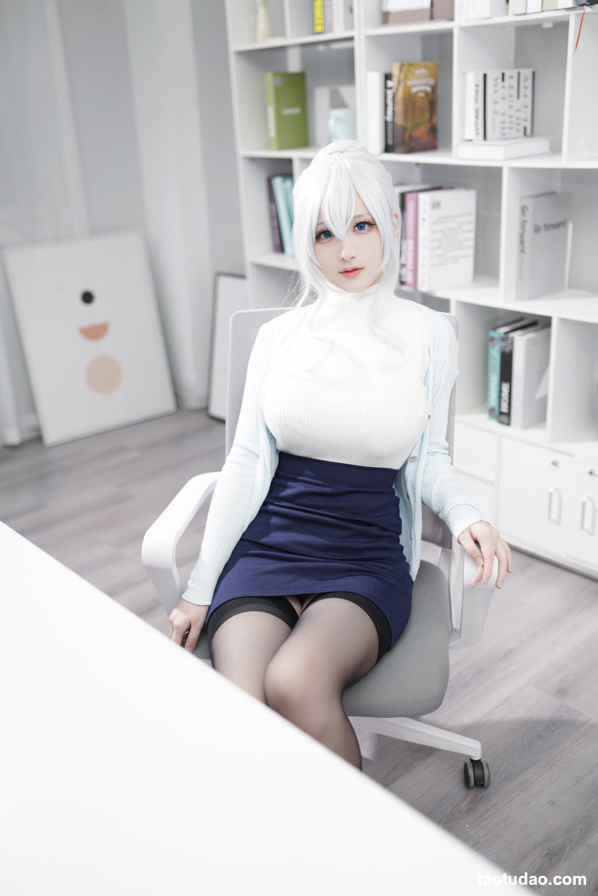 幼愛youmeko  未亡人雪女cos