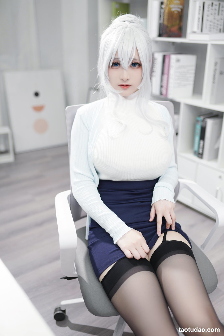 幼愛youmeko  未亡人雪女cos