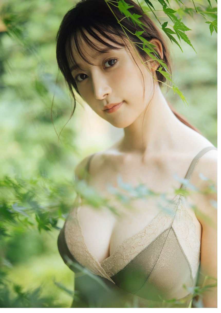 山崎あみ「アミ・カンパネラ」 BRODYデジタル写真集