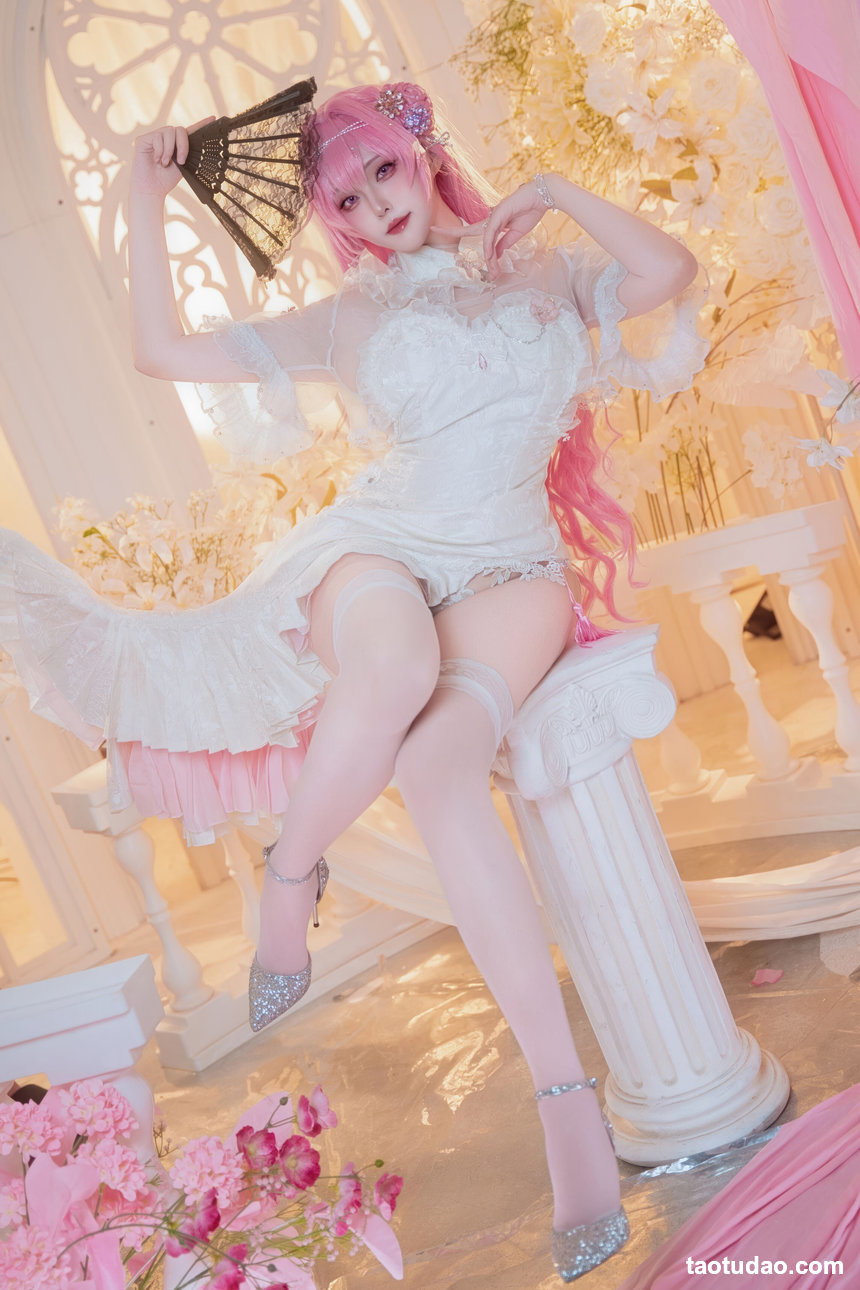 Natsuko夏夏子 –  NIKKE 桃乐丝旗袍