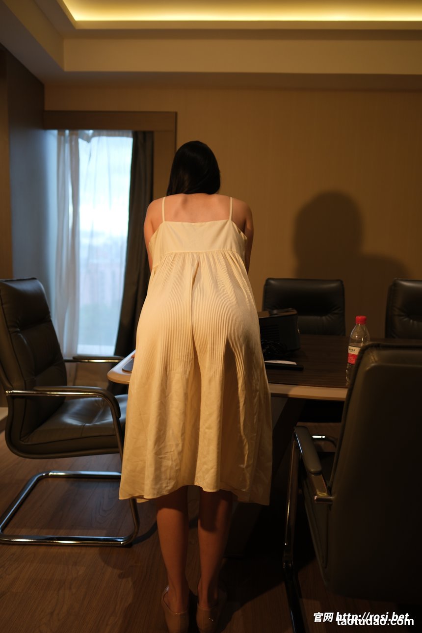 [ROSI写真]2026.06.22 NO.5313[126+1P／320MB]