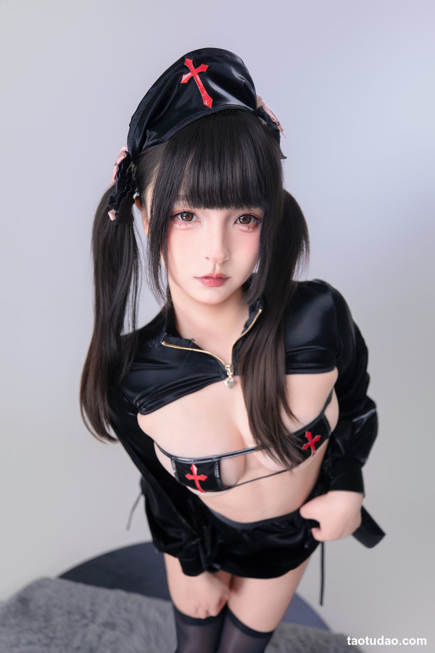 神楽坂真冬 –  味觉容器