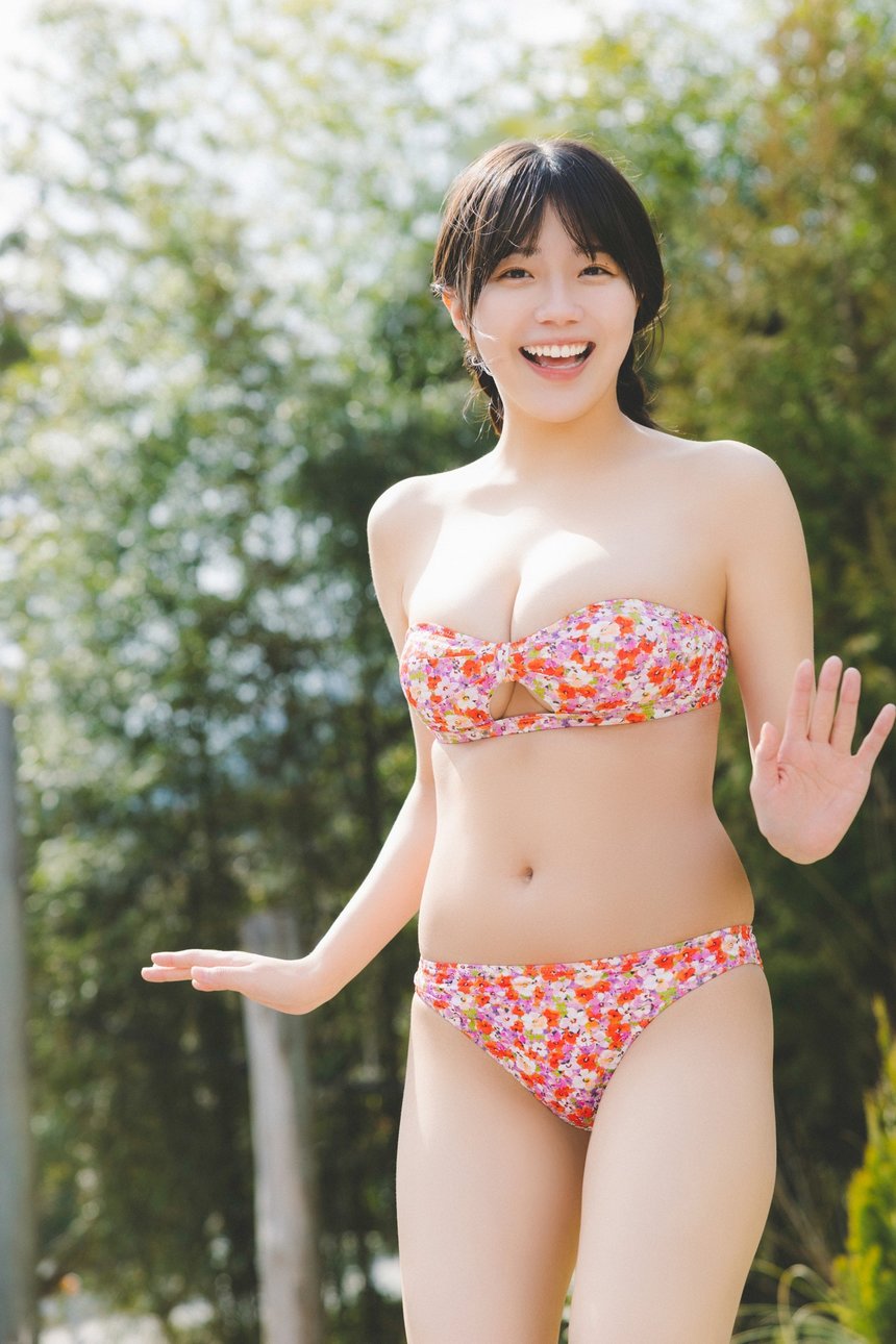工藤理子　恋する引力　ＦＲＩＤＡＹデジタル写真集
