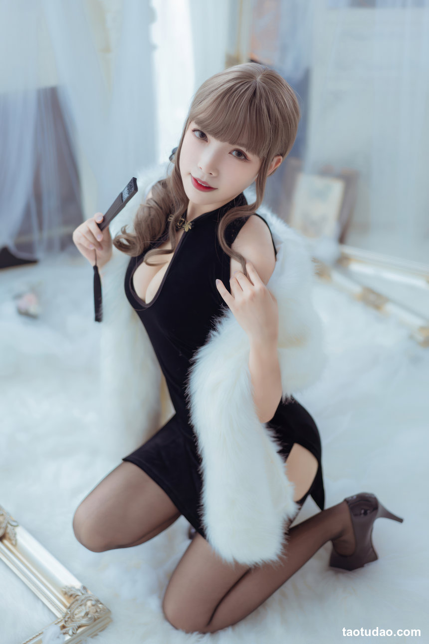Neko-薇薇 – NO.017 改良黑旗袍