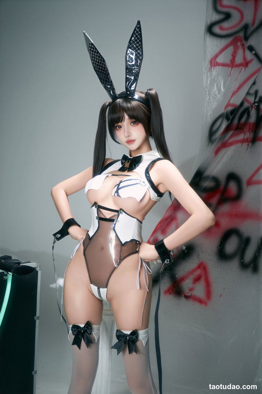 过期米线线喵 – NO.185 Nikke胜利女神 贝伊闪耀兔女郎